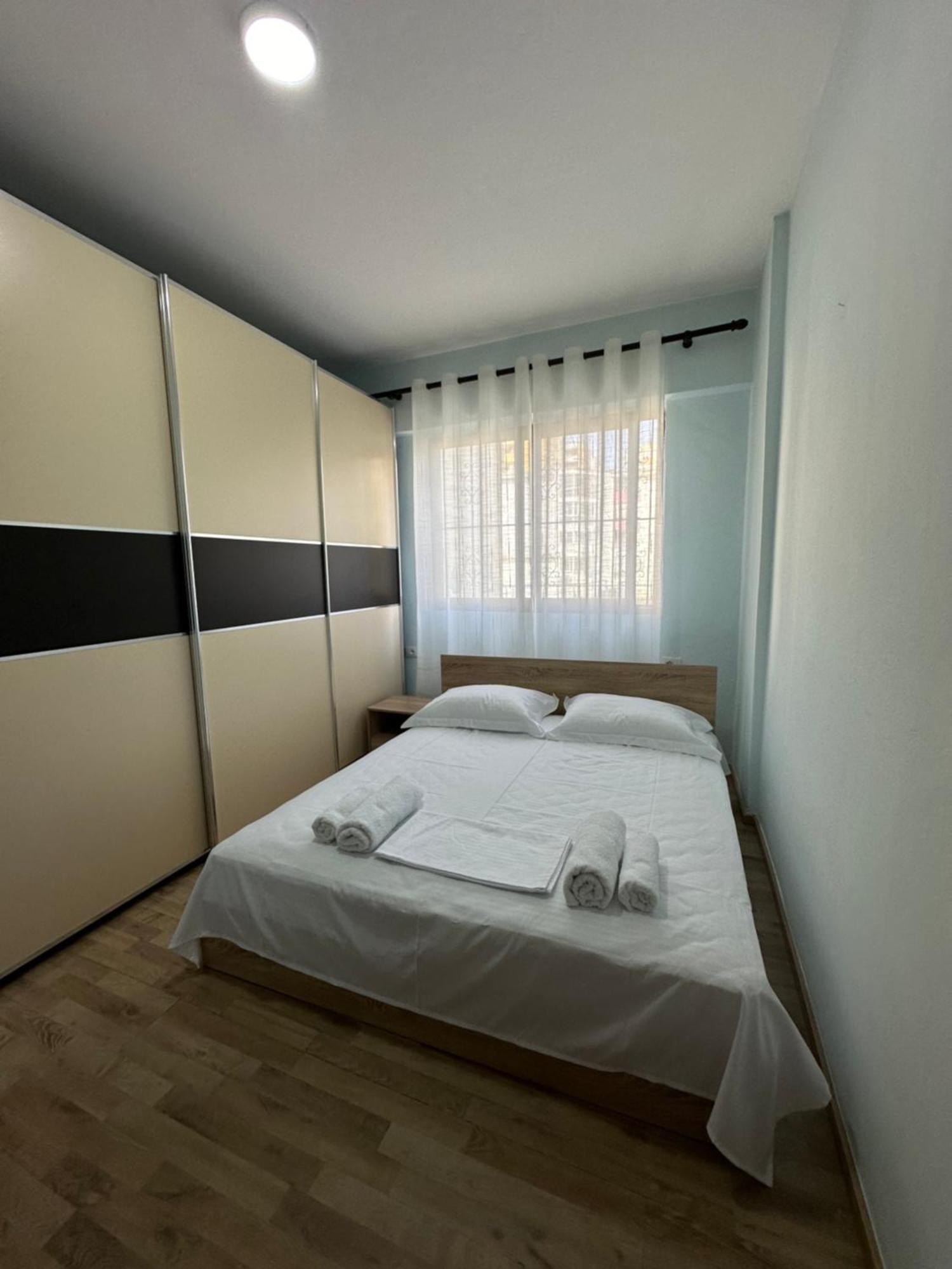 Vollga Apartment Durres Luaran gambar